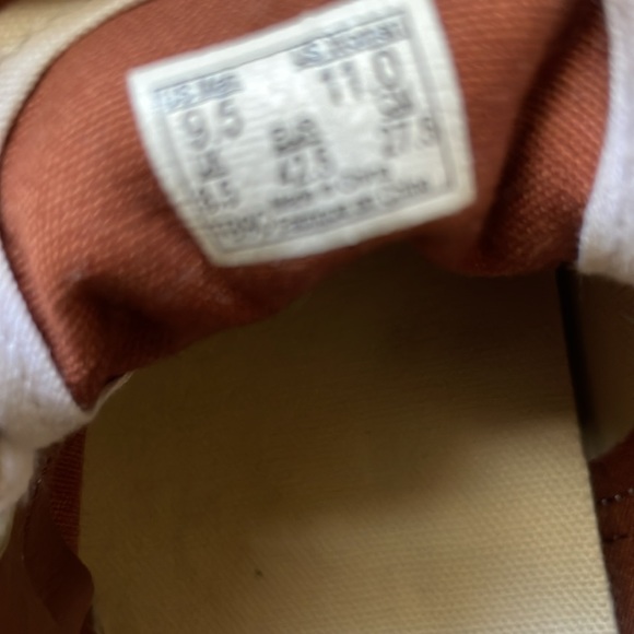 -Vans - Picture 7 of 8